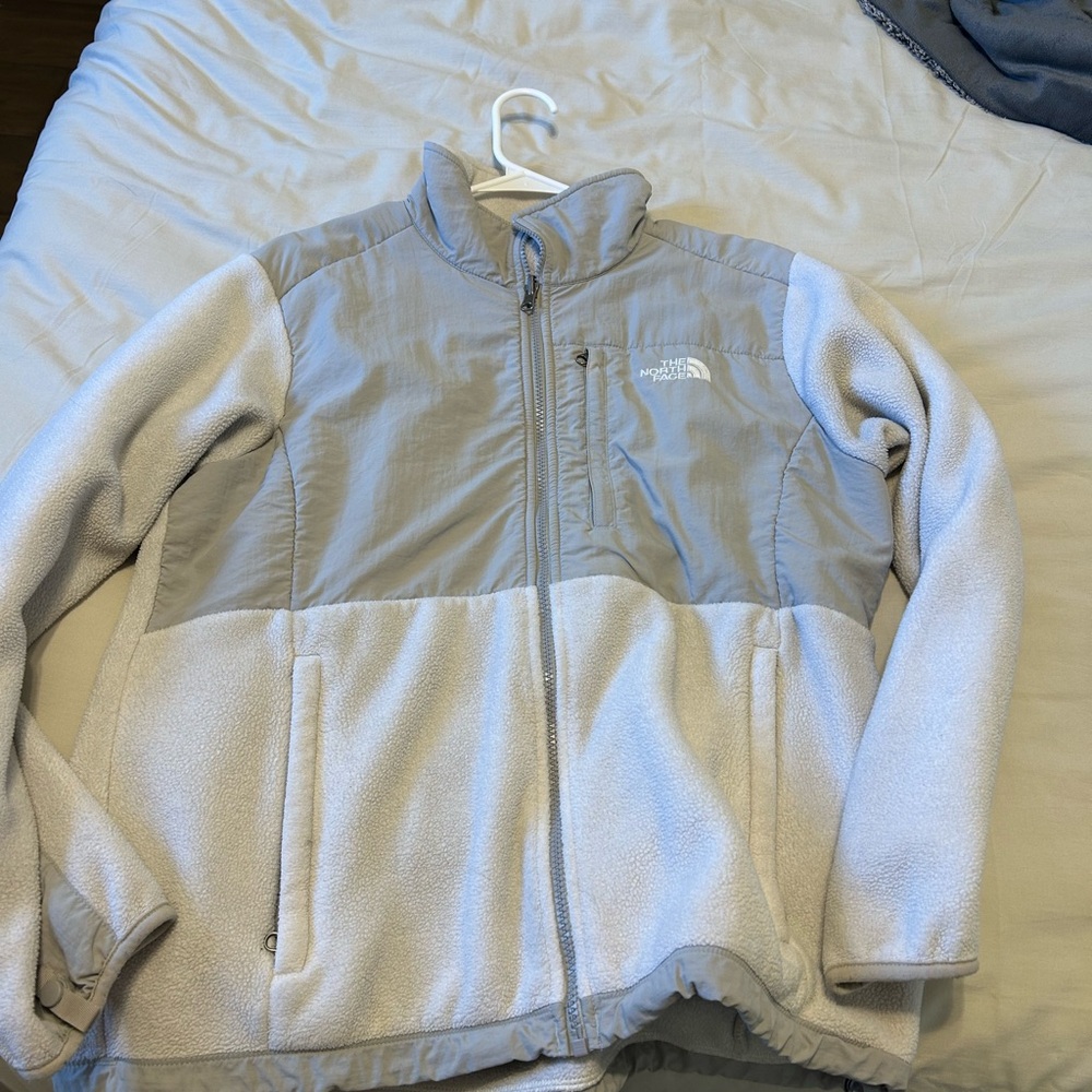 The North Face Light Gray and Off-White Fleece Jacket